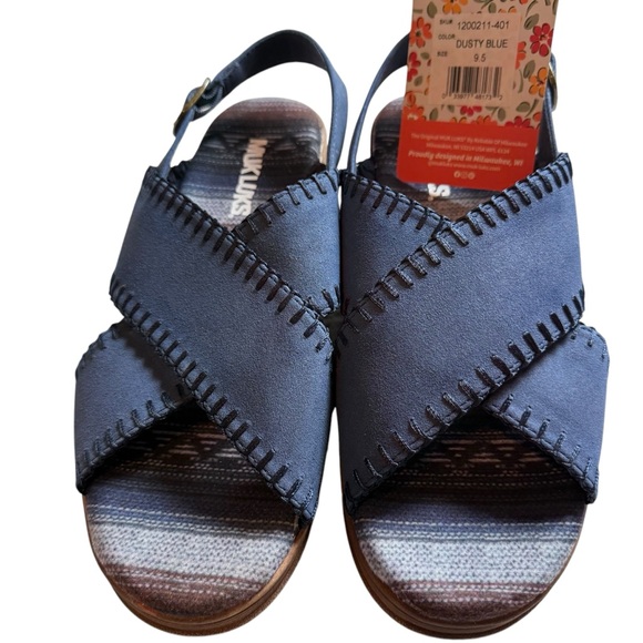 MUK LUKS WOMENS DUSTY BLUE CROSSBAND PLATFORM SANDALS SIZE 9.5 - Picture 1 of 4